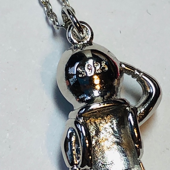 Astronaut Quartz Pendant - Picture 7 of 8